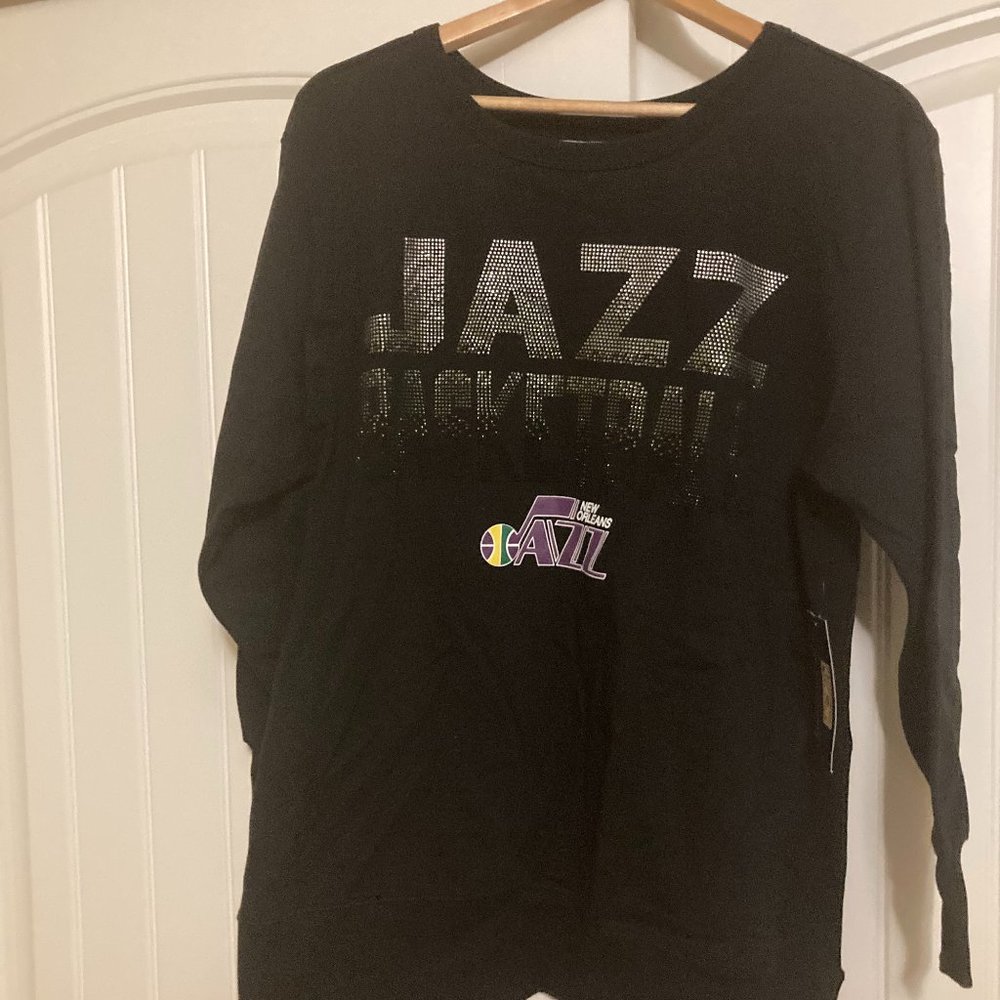 New Orleans Jazz Hardwood Classics Sweatshirt Black Womens Large NWOT Carl Banks